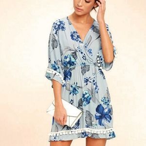 Lulu's NWT pom reader blue floral dress Small